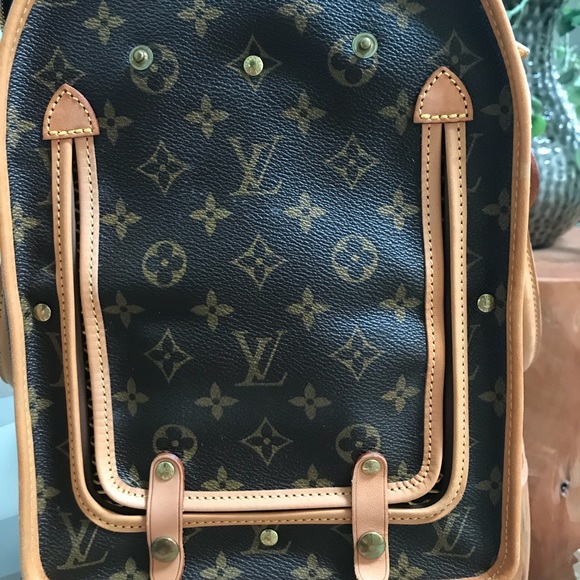 AUTH LV 40 SAC CHEIN NEVER USED STORED PERFECTLY. PURCHASED NEW BY ME! PRISTINE - Picture 7 of 8